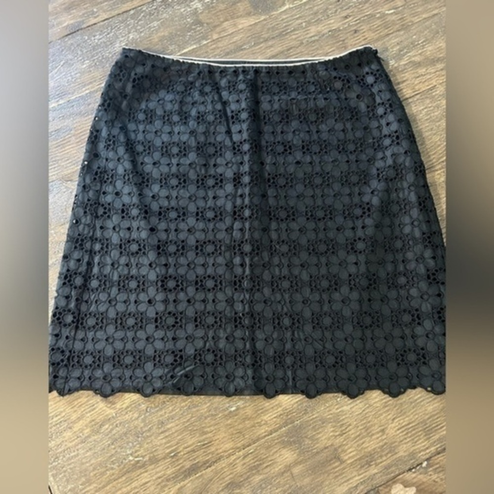 J Crew Skirt black on black flower print zips on side lined in EUC